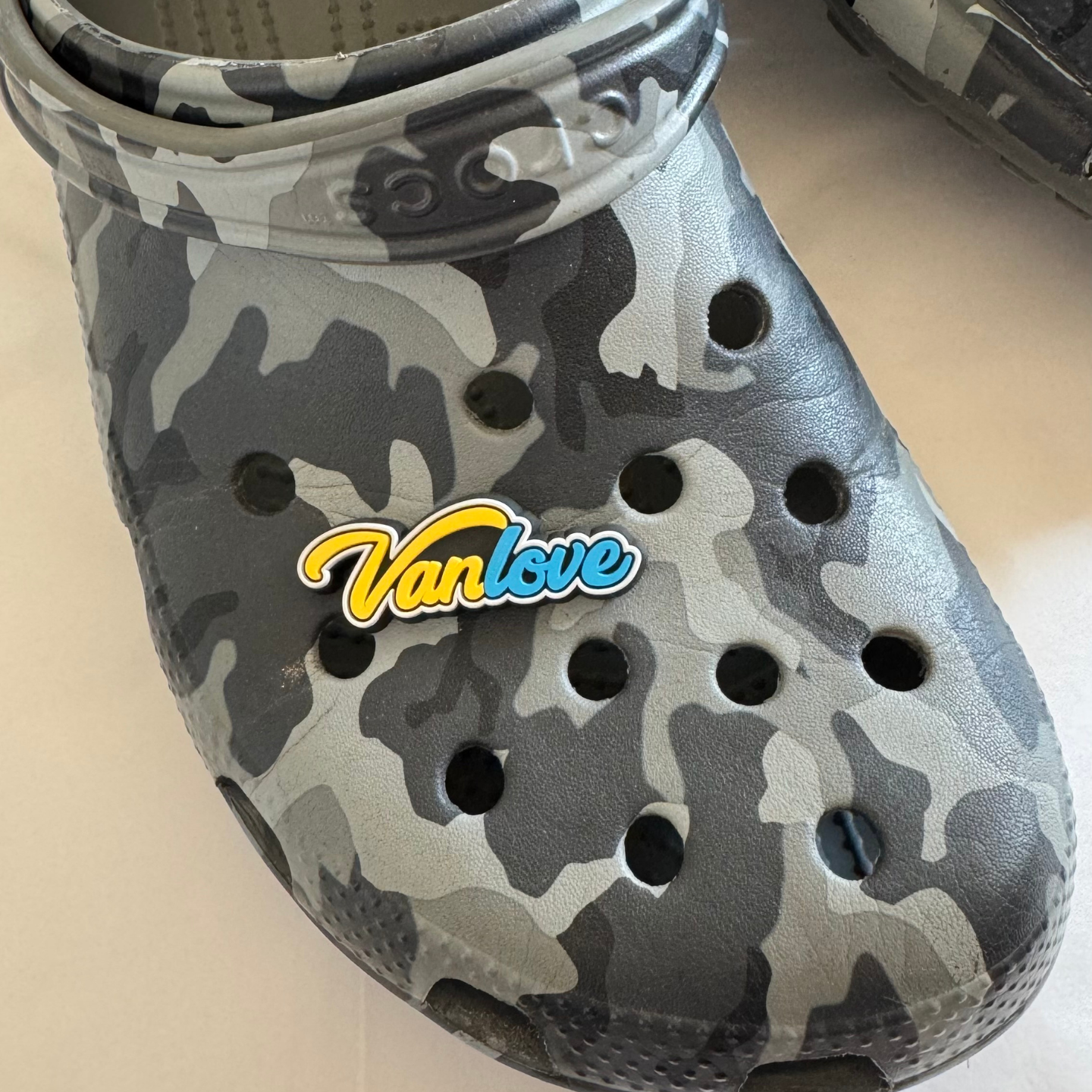 Vanlove 3D Logo Shoe Charm
